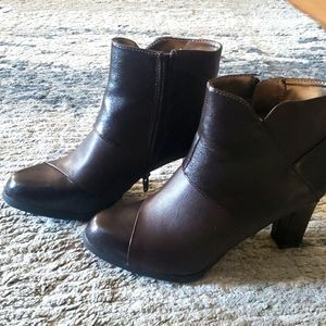 Dark Choc Saga Women's Heels